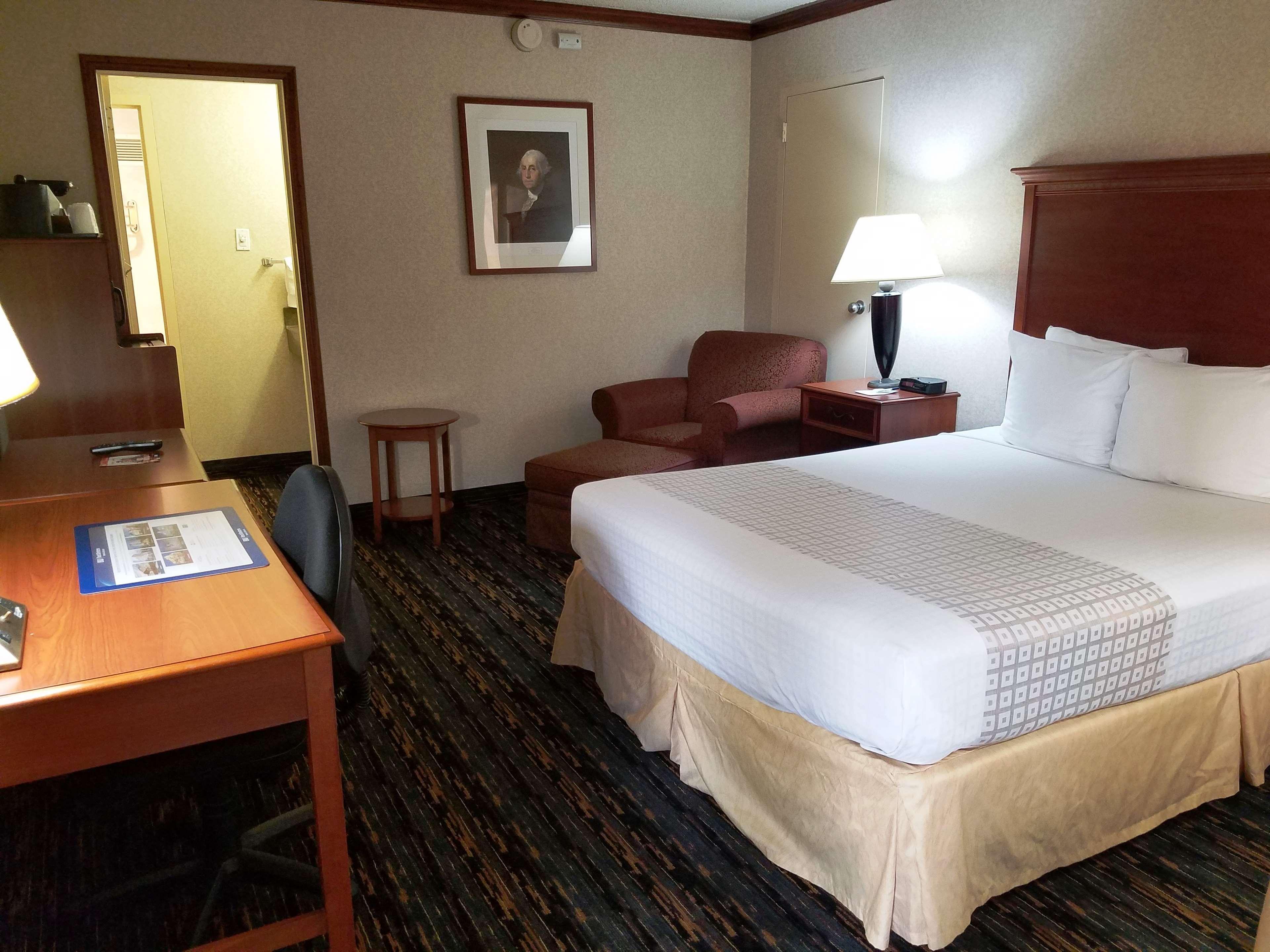 Best Western Fairfax City Exterior photo